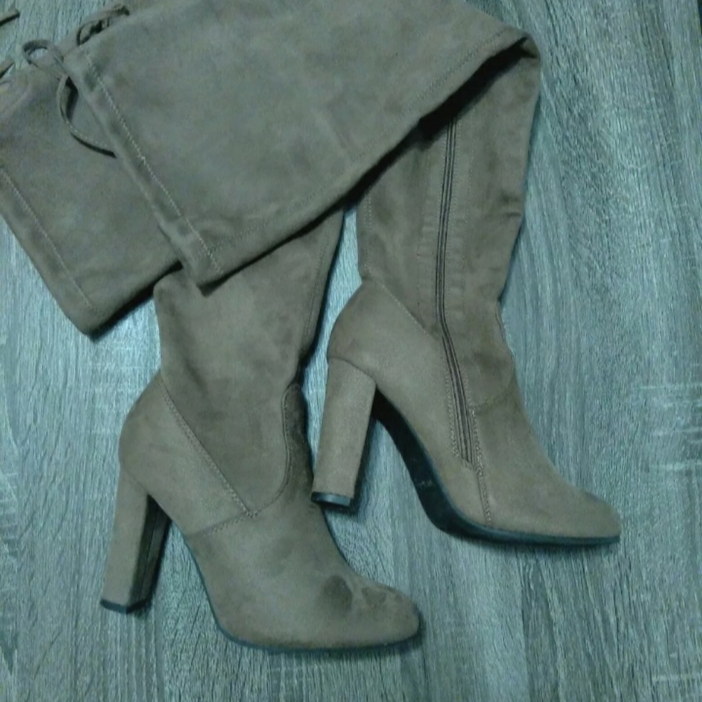 Top Moda Tall over the knee dark taupe Suede High Heel boots size 7.5